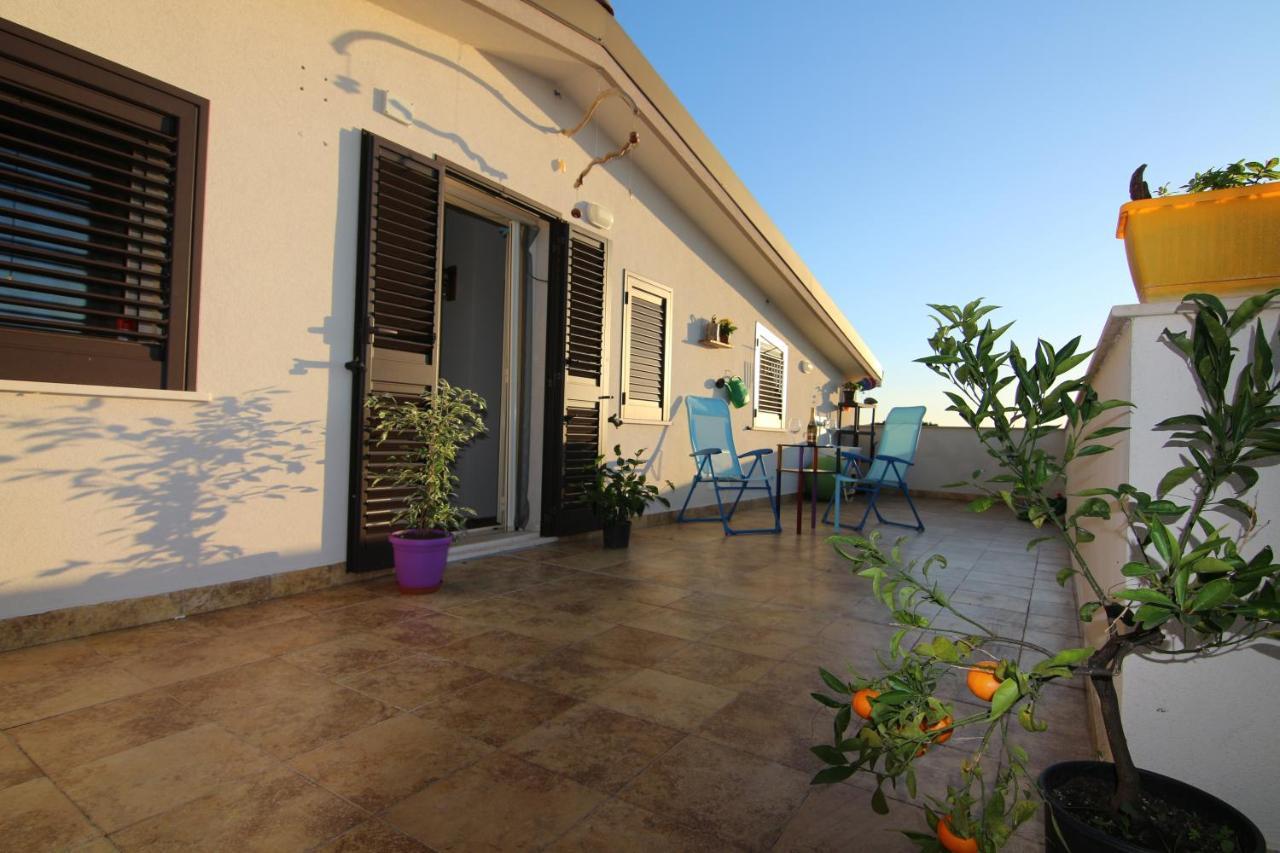 アウグスタ La Sirena Bed & Breakfast エクステリア 写真